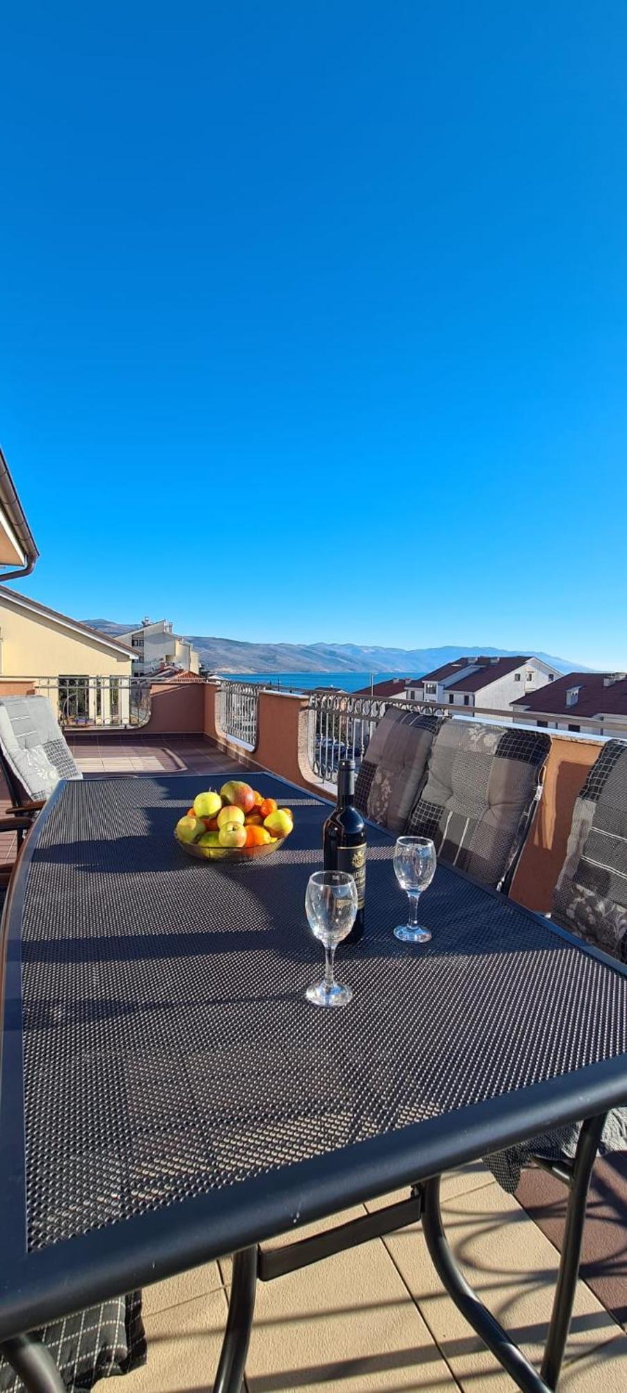 Apartments Klara Новий Винодольський Екстер'єр фото