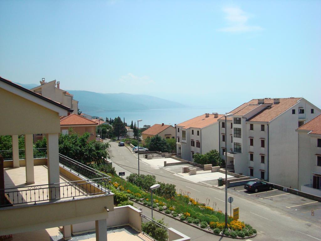 Apartments Klara Новий Винодольський Екстер'єр фото